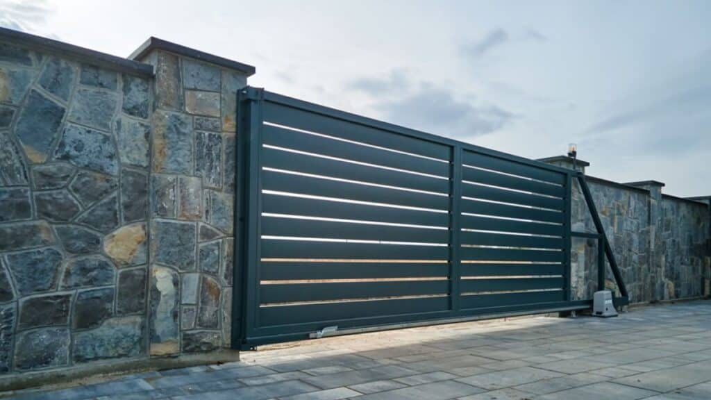 Prix motorisation portail posée : le vrai coût